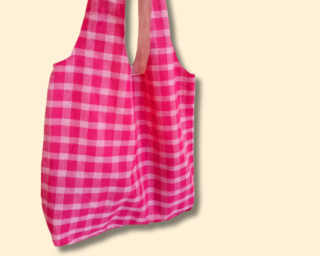 Gamcha Tote Bag: Red White Classic